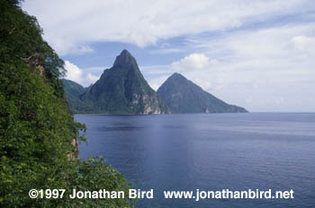 Pitons Mountains [--]